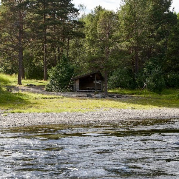 TimberIN Cabaña Mökki — sauna exterior con porche, 6 plazas